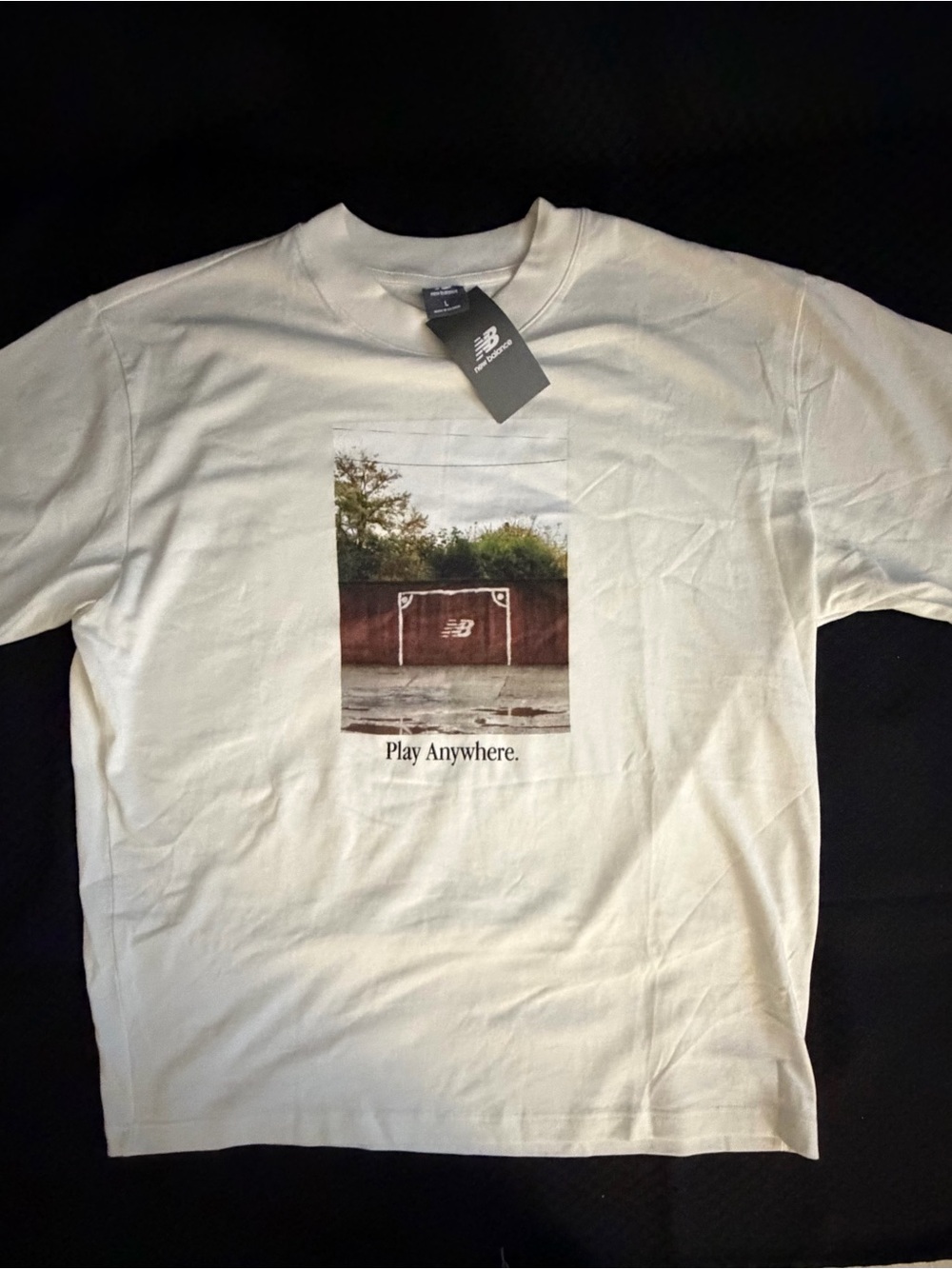 New Balance Play Anywhere Soccer Graphic Tee Salt Large NWT